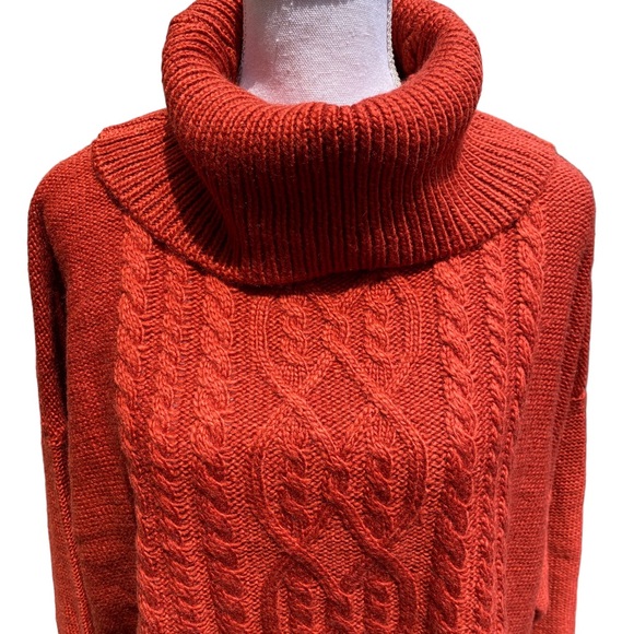 NWT BB Dakota Long Sleeve Wool Blend Cable Knit Cropped Sweater Size Large - Picture 5 of 13